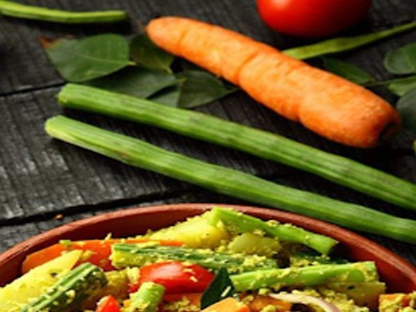  केरल स्टाइल 'अवियल' बनाने की आसान रेसिपी